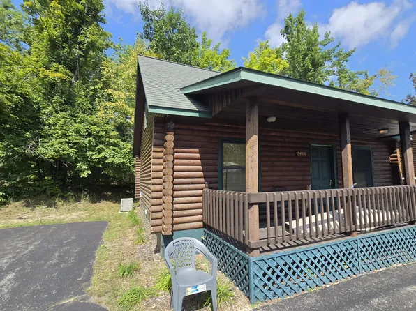 2486 Beaver Creek Dr, Gaylord, MI 49735