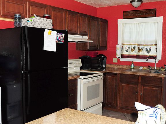 5th image of 1315 E Cowden Ave
