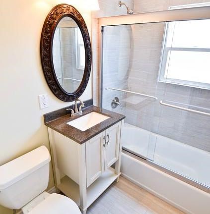 5th image of 4608 W 134th St