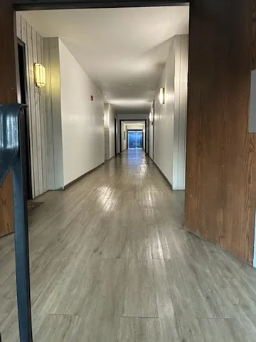 Hazelwood Apartments — Photo 32