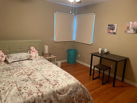 5th image of 39 Miller Ave #1