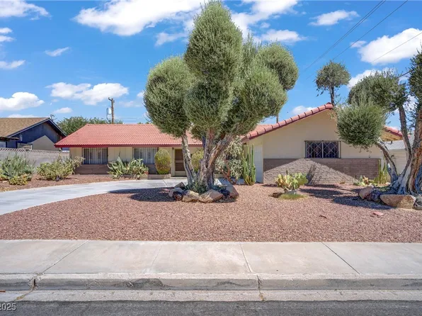2604 Gilmary Ave, Las Vegas, NV 89102