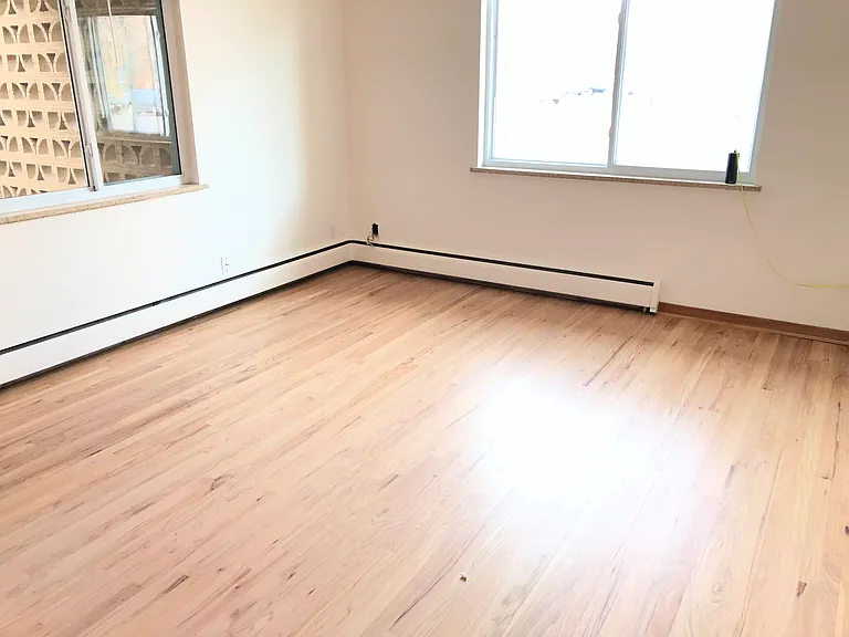 815 6th Ave #5 — Photo 14