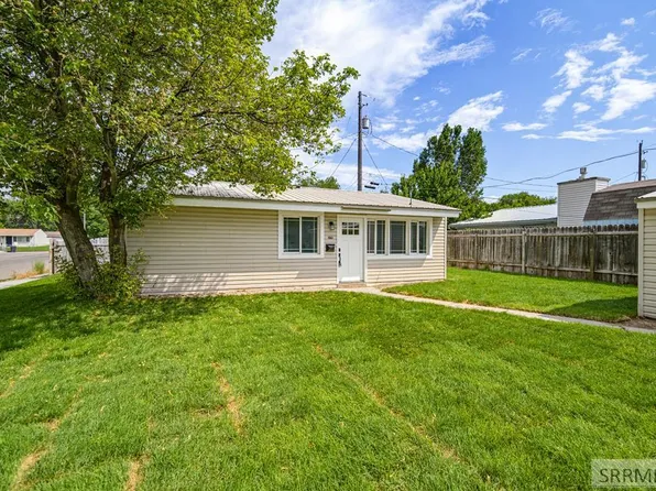 1063 Irving St, Idaho Falls, ID 83401