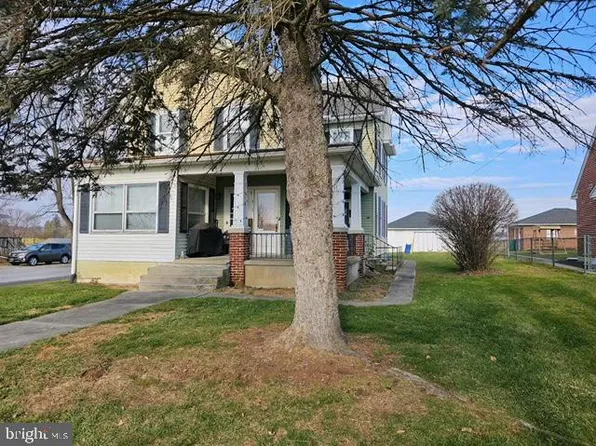 1403 E Derry Rd, Hershey, PA 17033