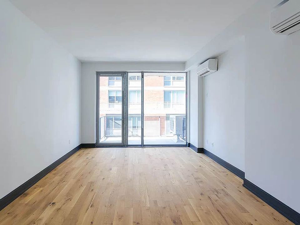 1st image of 42-22 27th St Unit 1309