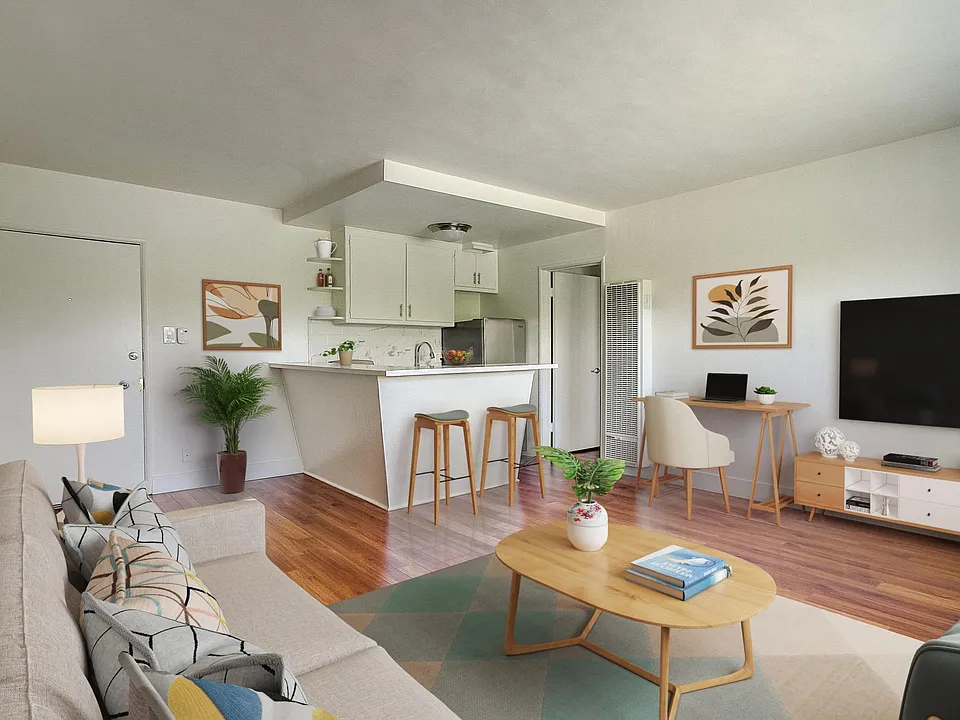 10584 Santa Monica Blvd #211