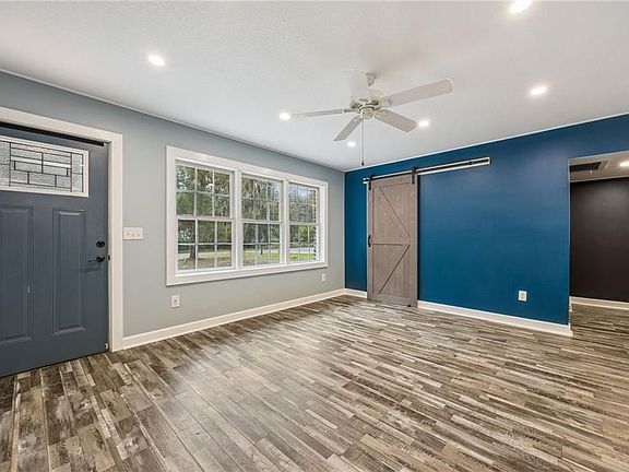 5th image of 303 Mahan St