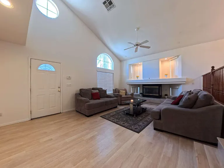 8330 Hipwader Ct — Photo 7