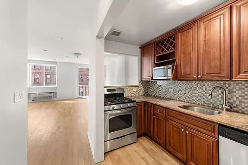 123 W 131st St #7 Photo 1
