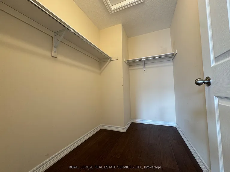 181 Plains Rd W #47 — Photo 24