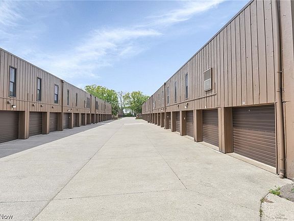 2nd image of 33803 Electric Blvd APT C22