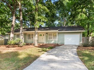 1009 Pineborough Rd, Charlotte, NC 28212