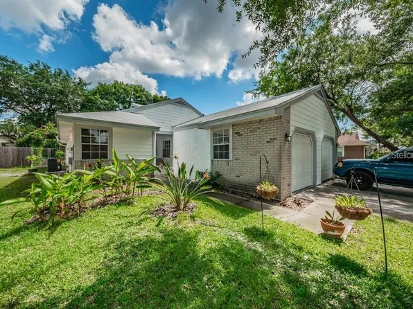 3165 Phlox Dr, Palm Harbor, FL 34684
