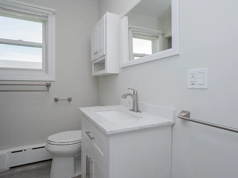 40 Draper Ave — Photo 17