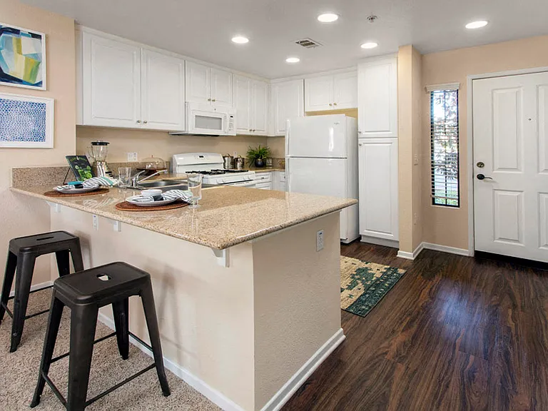 Kitchen - Fir