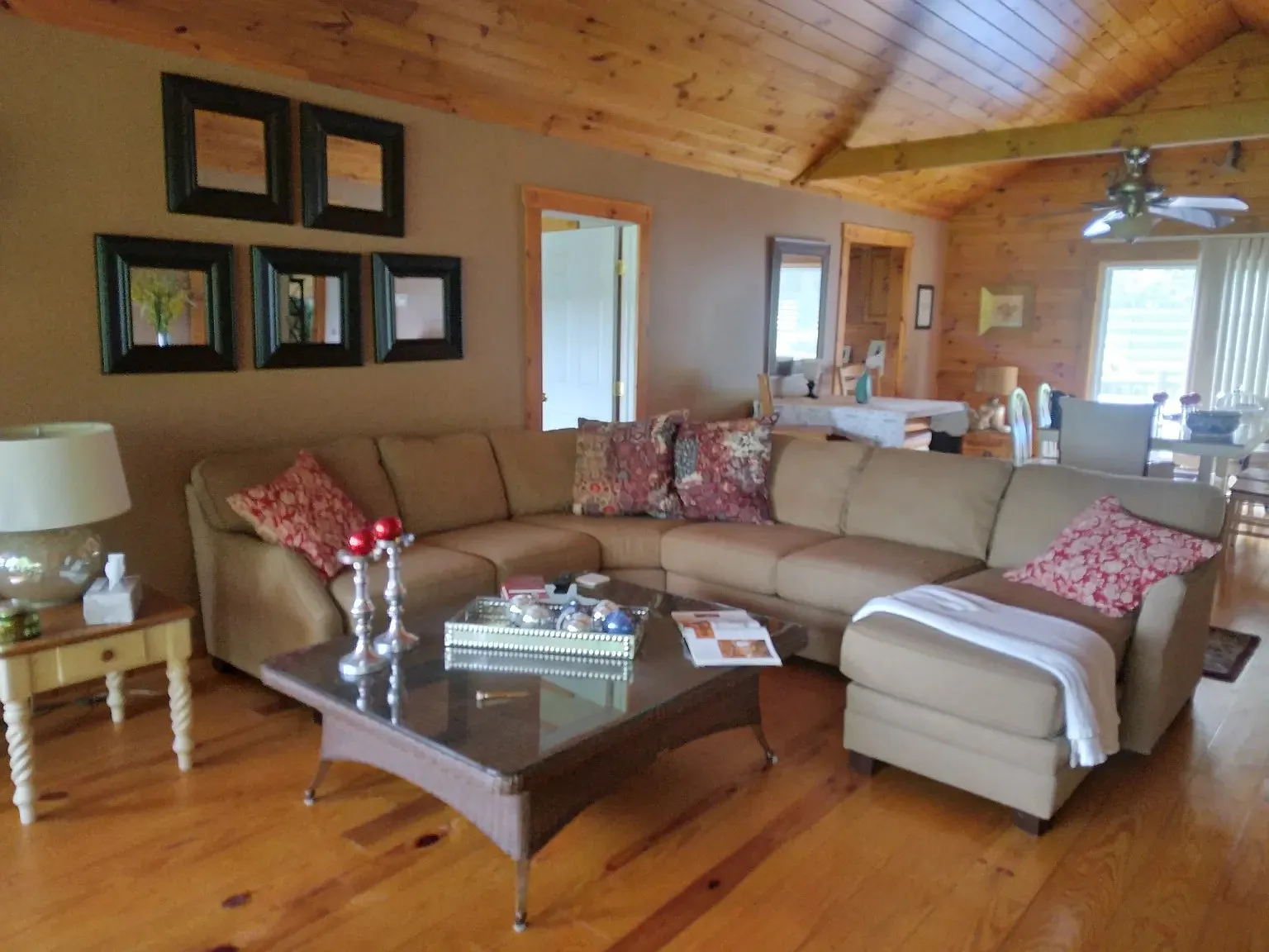 3 bed, 1756 sqft, $3,600 — Photo 4