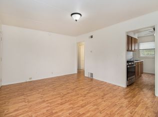 734 Sunnock Ave, Kalamazoo, MI 49001