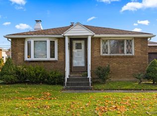 253 Raymond Ave, Cheektowaga, NY 14227