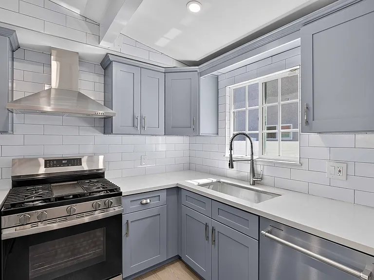 7865 Cantaloupe Ave — Photo 18