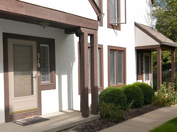 2nd image of 310 Saint Andrews Dr
