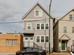 2509 N Clybourn Ave #1F, Chicago, IL 60614