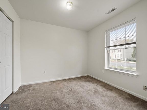 3rd image of 8003 Brookmead Ct