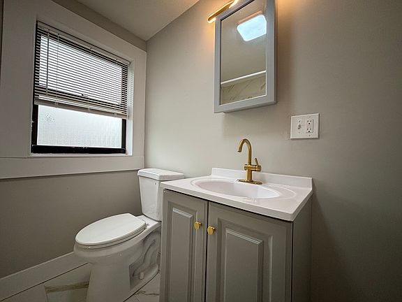3rd image of 110 Maltby St #7