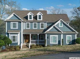 1103 Monte Sano Dr, Scottsboro, AL 35769