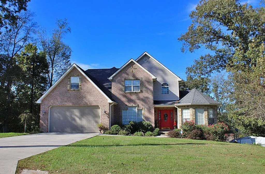 343 Water Cliff Dr photo 1