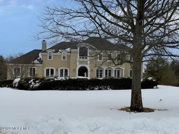 4 Country Club Ln, Colts Neck, NJ 07722