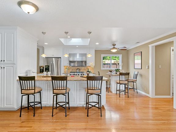 3rd image of 1155 Carmel Way