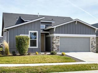 260 N Sevenoaks Ave, Eagle, ID 83616