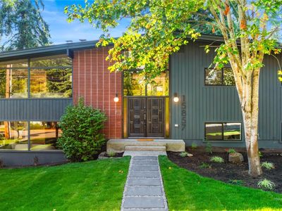 15857 32nd Avenue NE, Lake Forest Park, WA, 98155