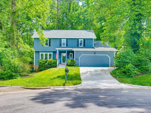 106 Stourbridge Cir, Cary, NC 27511