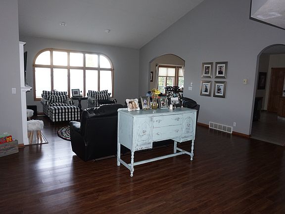 5th image of 3604 Elk Ct