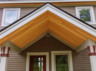 369 Bear Path Ln UNIT 28, East Burke, VT 05832