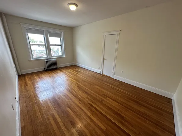 24 Colborne Rd, Brighton, MA