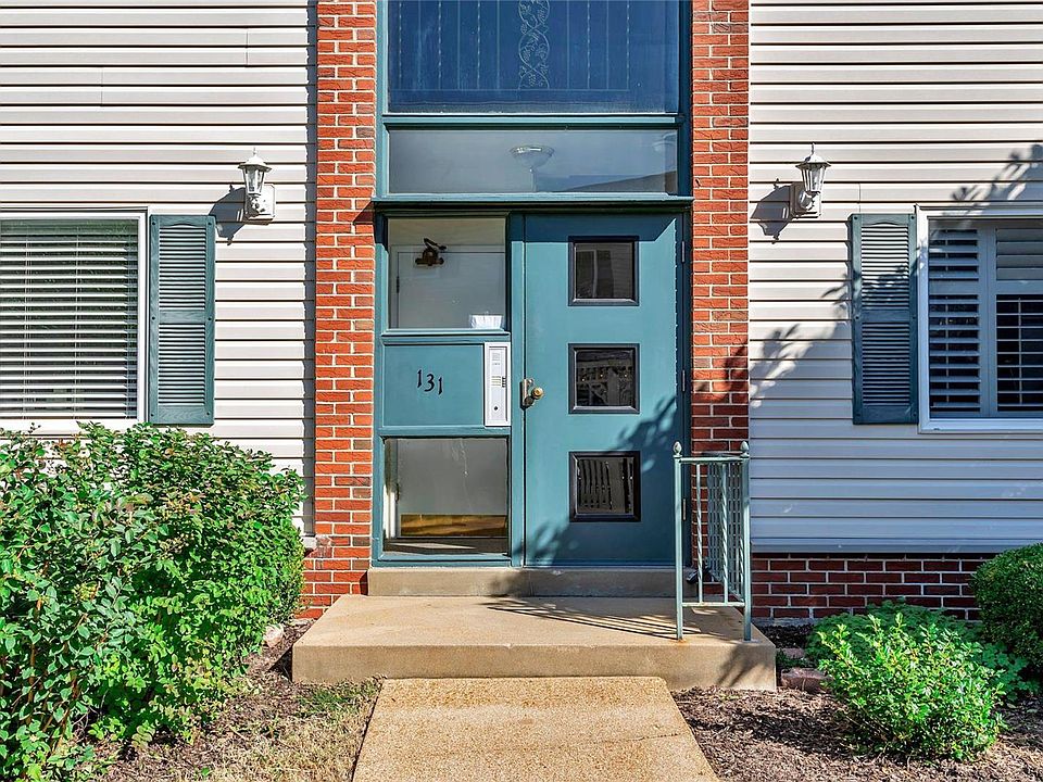 1st image of 131 E Washington Ave APT 2S