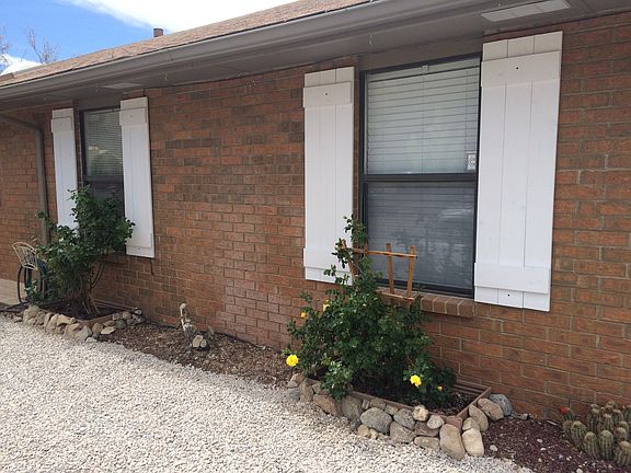 3rd image of 201 Shadow Mountain Dr