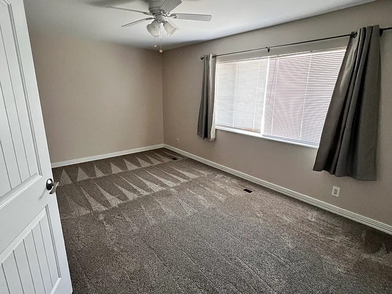 917 Three Fountains Dr #917 — Photo 8