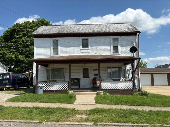 204 N 4th St, Woodsfield, OH 43793