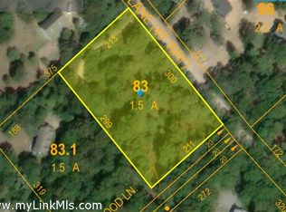 209 Oak Ln, West Tisbury, MA 02575