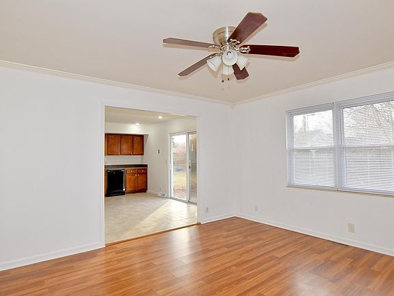 4th image of 1429 Olympic Ct