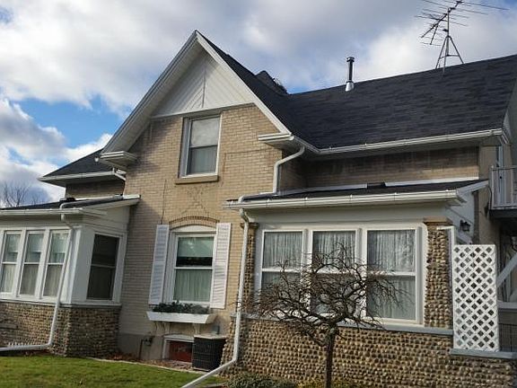 2nd image of 6447 Houghton St