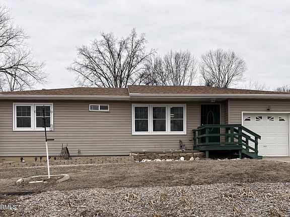 2nd image of 2811 Mulberry Rd