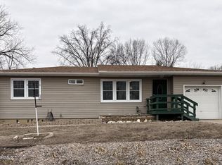 2811 Mulberry Rd, Columbia, MO 65202