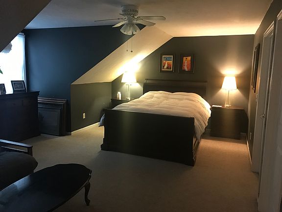 2nd image of 319 Shannon Ln