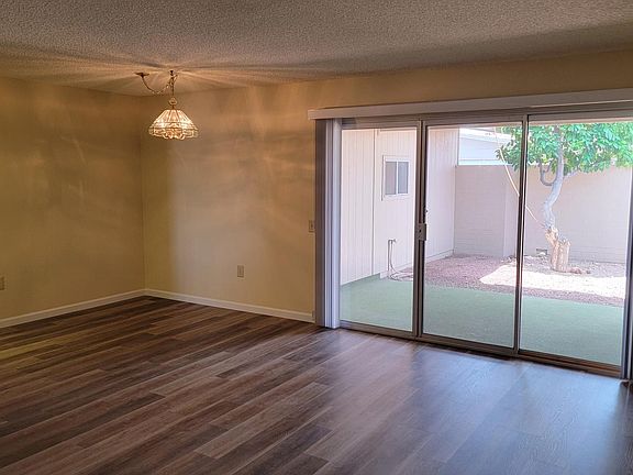 3rd image of 13507 W Prospect Dr