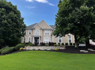 250 Fernly Park Dr, Johns Creek, GA 30022